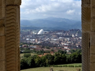  Panoramic views of the city 